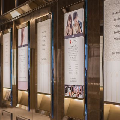 シャンパンゴールド