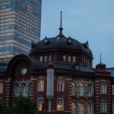 東京駅丸の内南口